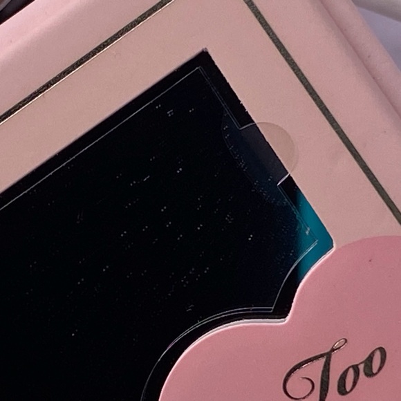 🍾❤️Host Pick❤️TOO FACED “Positively Playful Eye Shadow Palette” - Picture 13 of 13